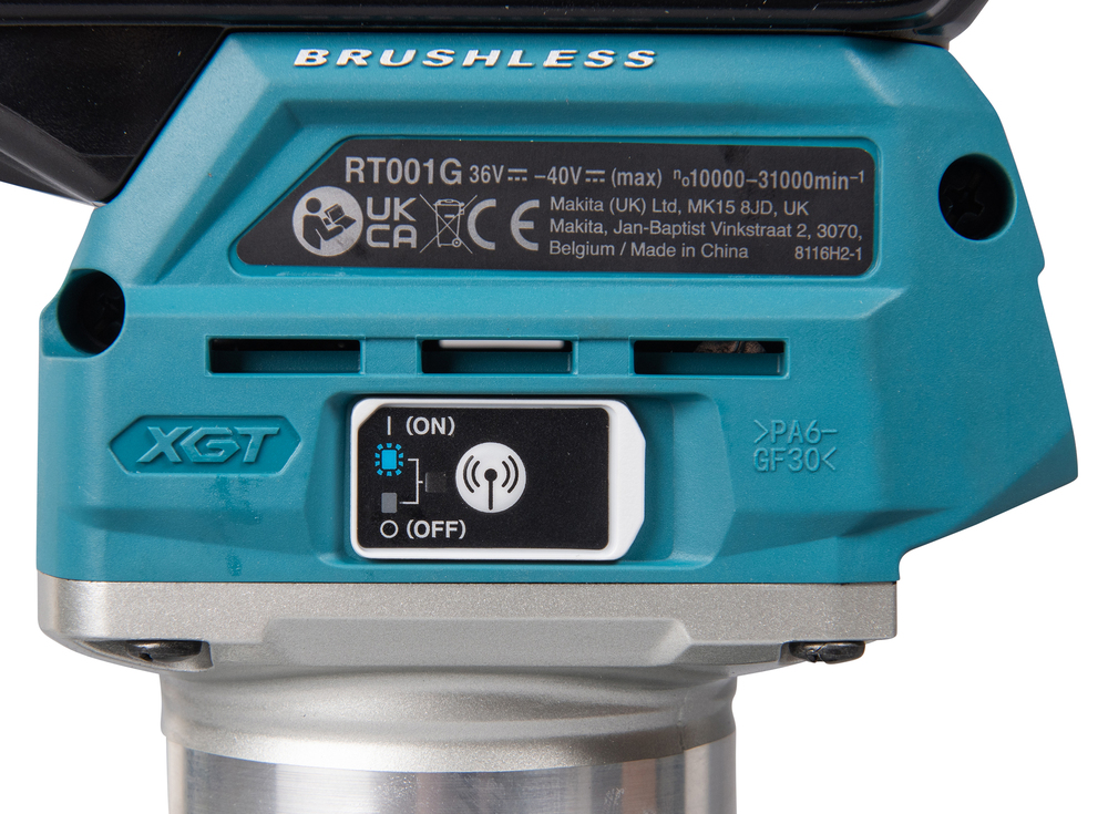 Akku-Einhandfräse / Kantenfräse XGT, Makita RT001GZ10