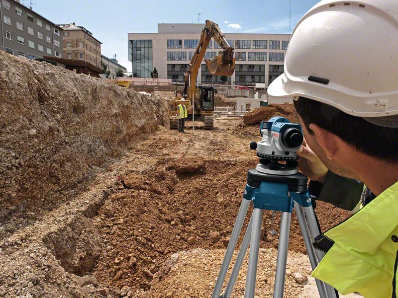 Optisches Nivelliergerät GOL 20 D Bosch