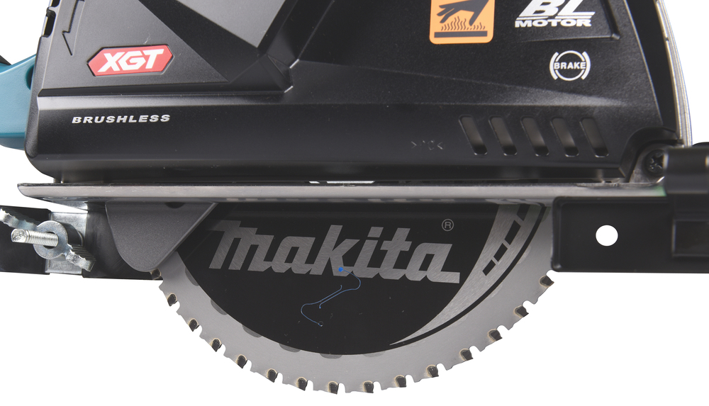 Akku-Metallhandkreissäge XGT, Makita CS002GZ